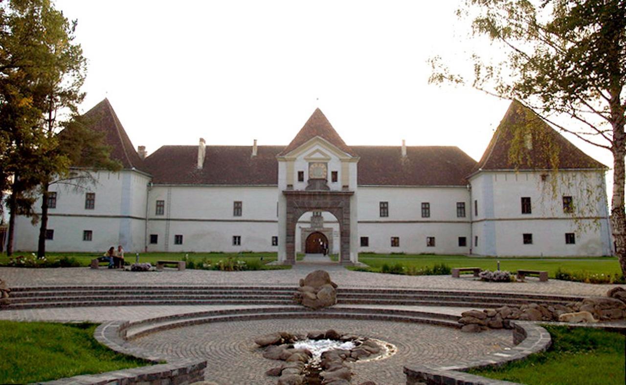 Csiki Hotel Miercurea Ciuc Zewnętrze zdjęcie